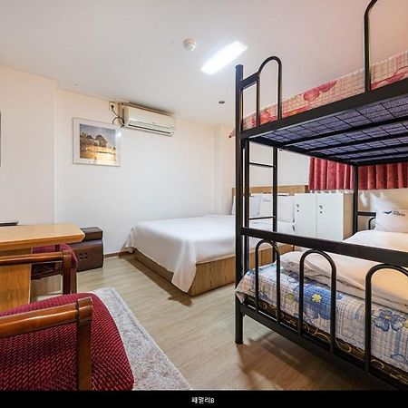 Incheon Airport Yegrina Hotel Екстериор снимка