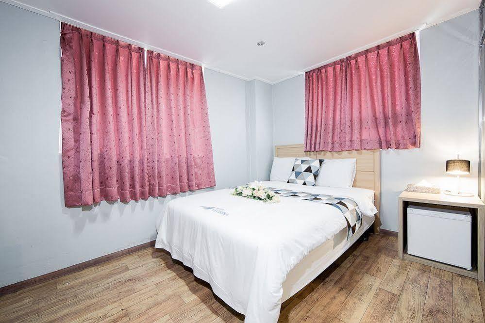 Incheon Airport Yegrina Hotel Екстериор снимка